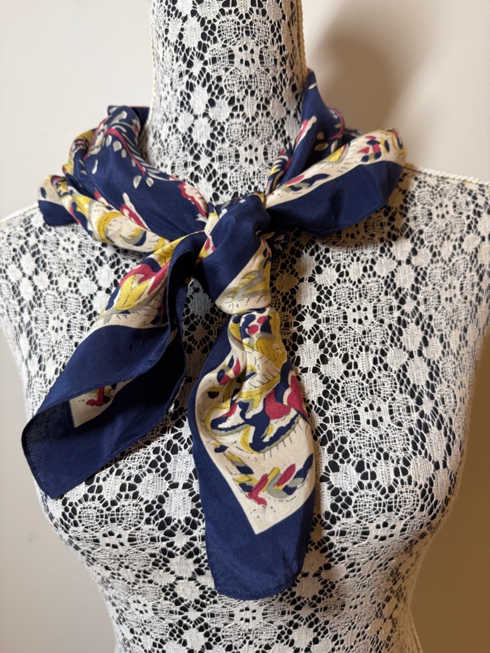 Talbots silk scarf navy yellow red floral batik style rolled edges square - Picture 4 of 6
